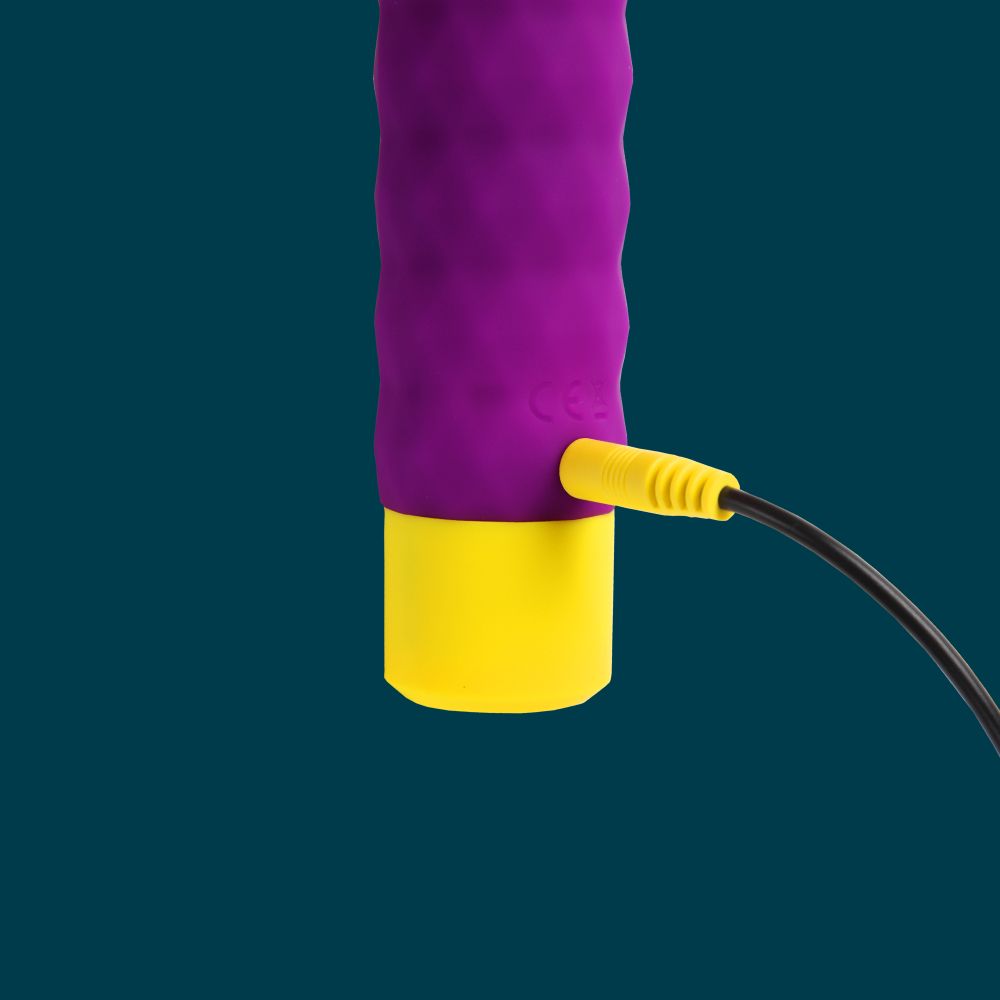 Romp 'Beat' Bullet Vibe