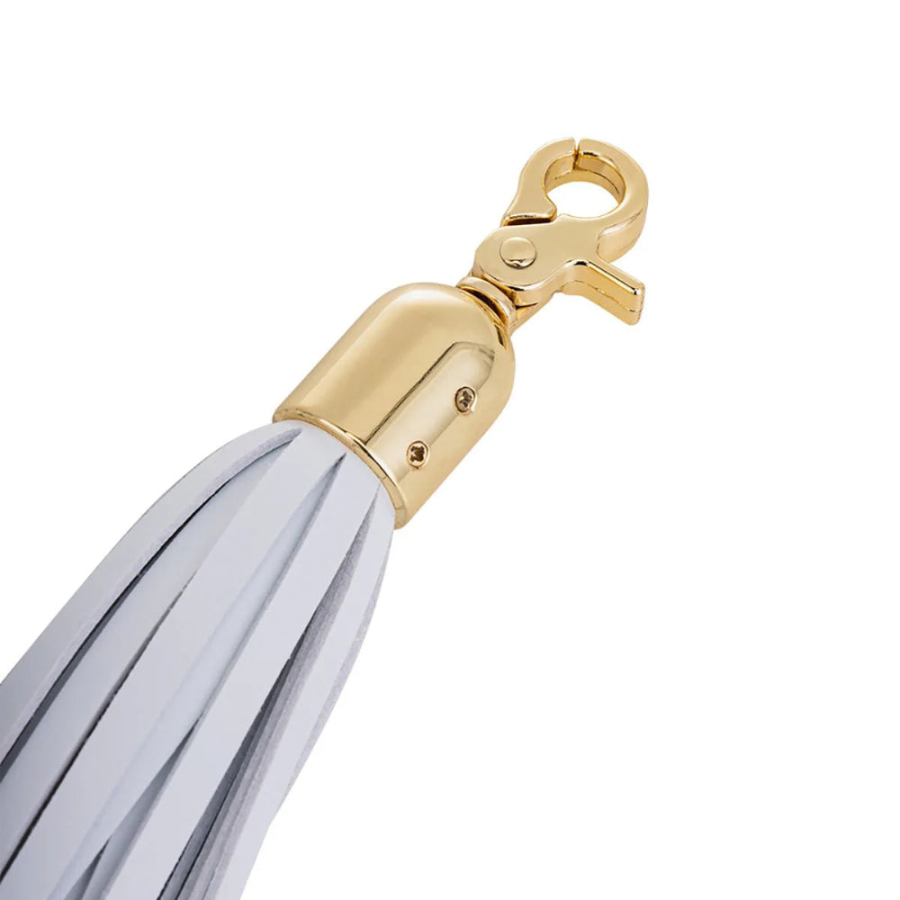 Sevanda - Flogger w/Keychain, Charm & Tulip-shaped Buttplug -White/Gold