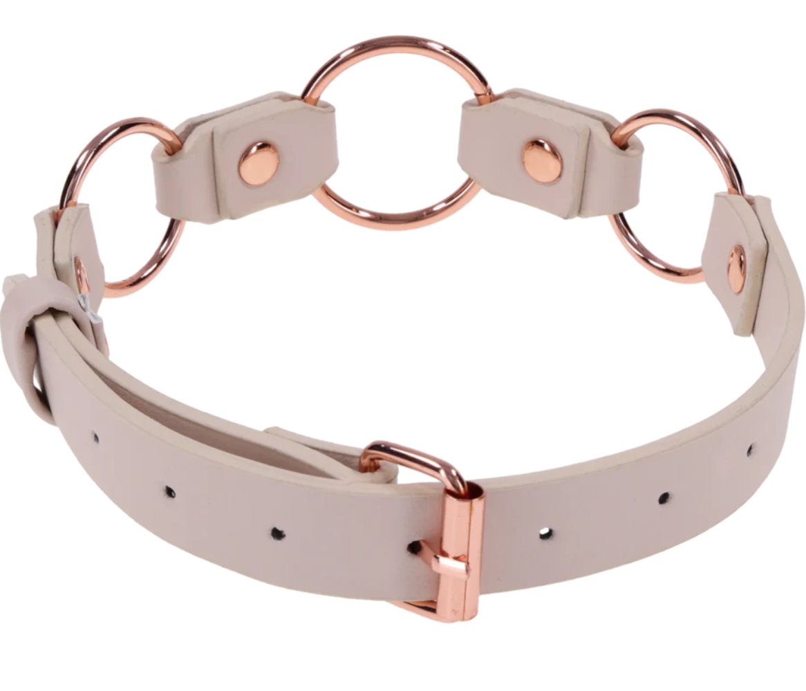 S&M Ring Day Collar Peaches & Cream