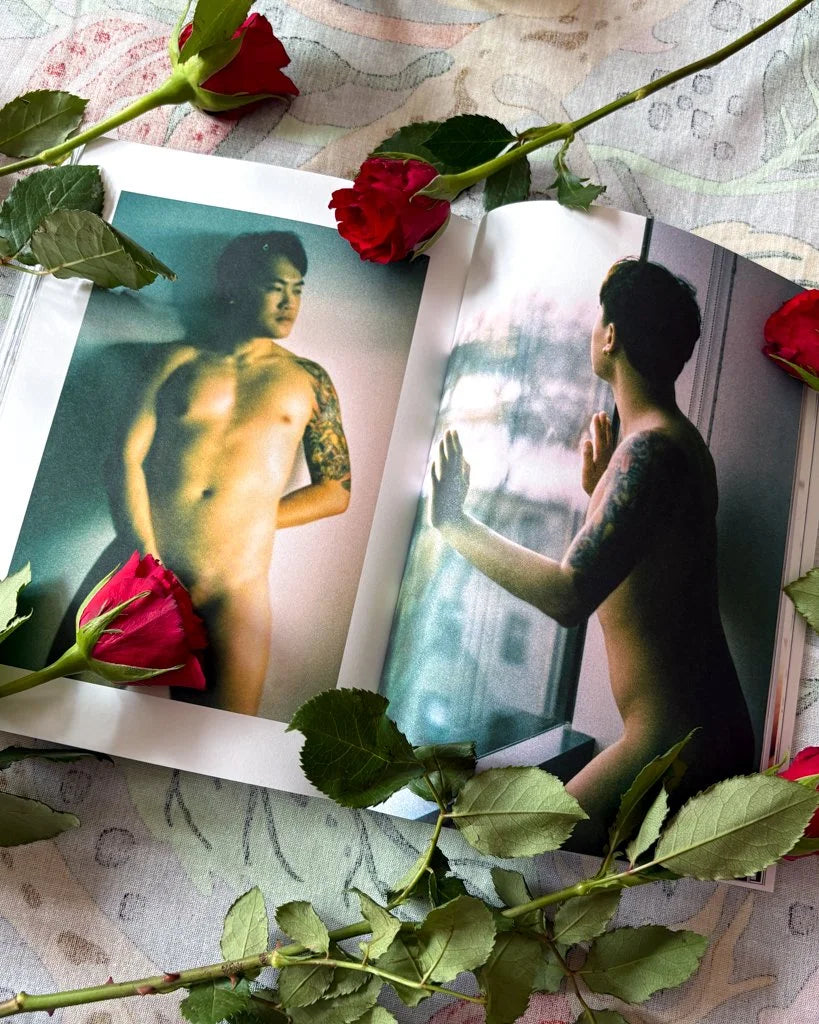 Elska Chicago magazine inside pages, image 8