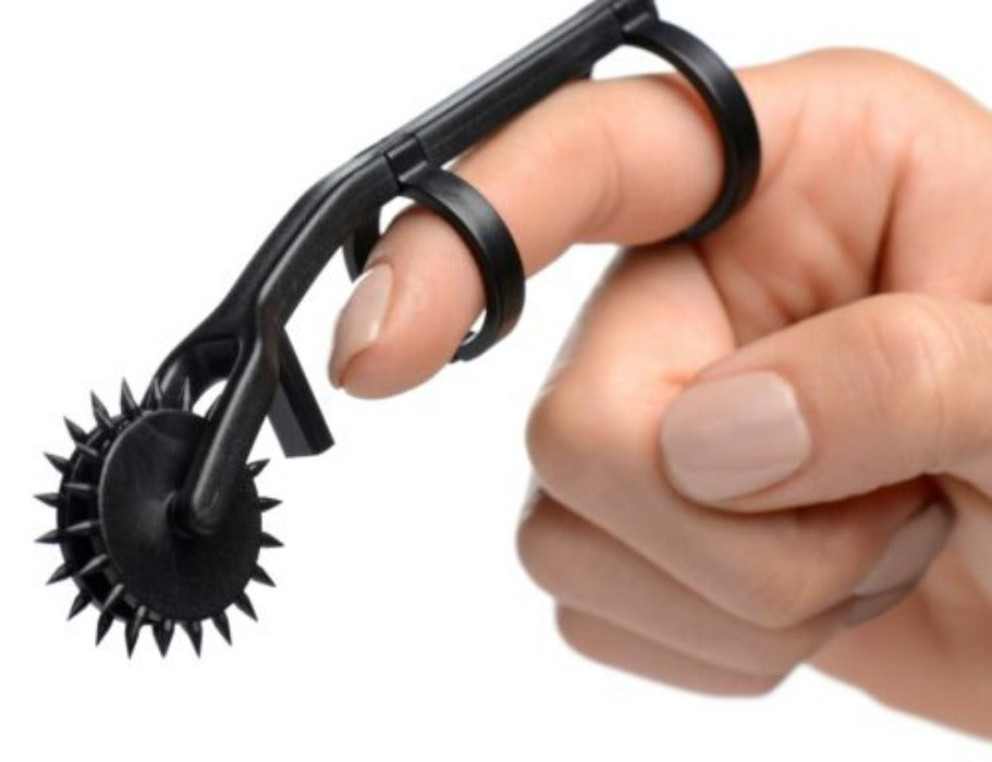 MS "Thorn" Double Finger Pinwheel -Black